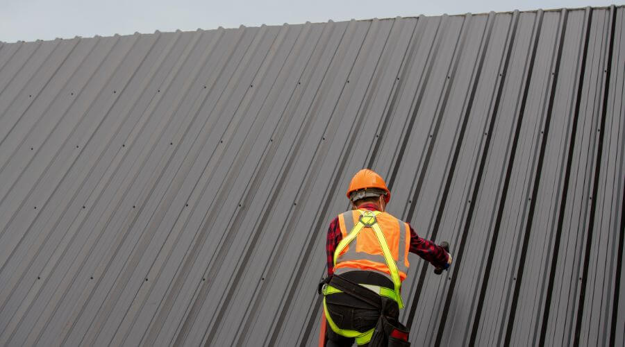 Professional Flat Roofing Installation in Gowen, MI